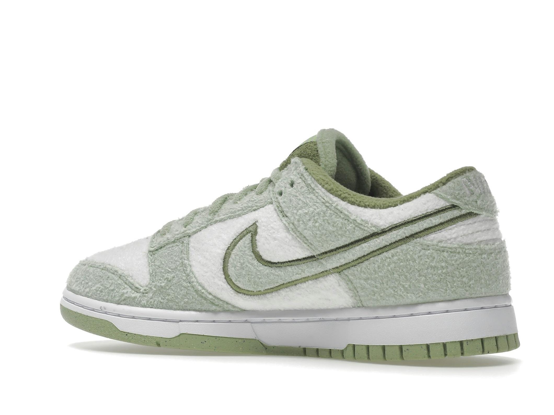Dunk Low SE Fleece Pack Honeydew Women’s DQ7579-300 - Image 6