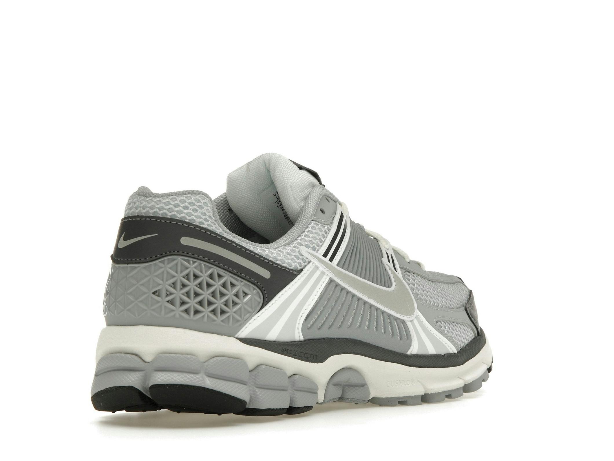 Air Zoom Vomero 5 Women’s Pure Platinum FD9919-001 - Image 8