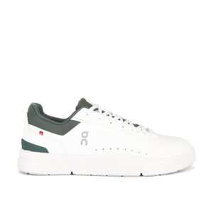 The Roger Advantage Sneakers - White & Olive