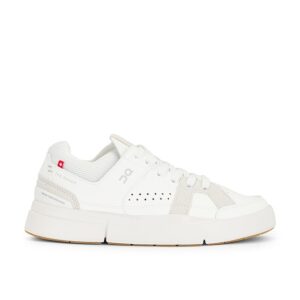 The Roger Clubhouse Sneaker On - White & Sand