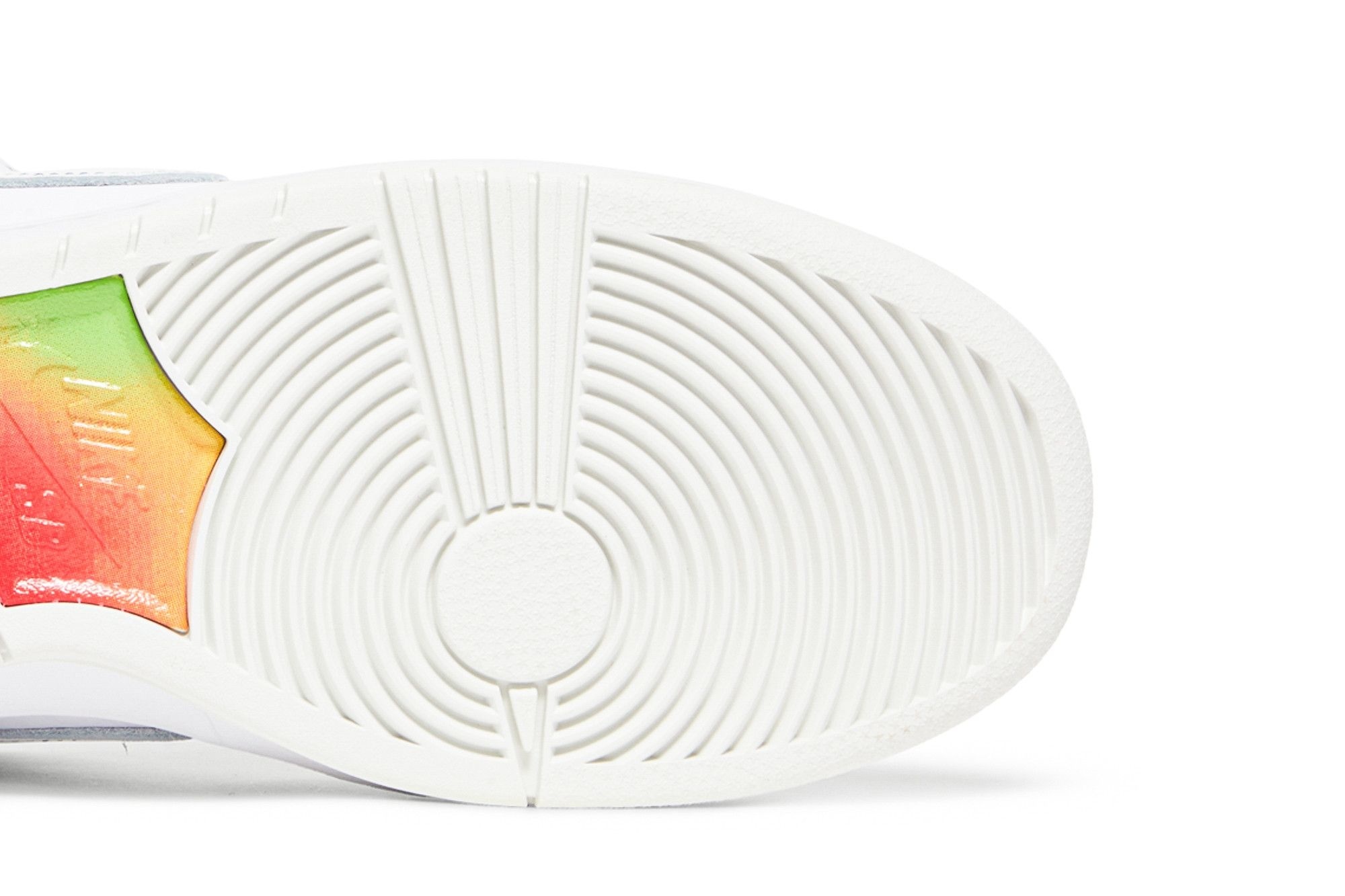 SB Dunk Low Pro Be True Sneakers – White/Multi – DR4876-100 - Image 5