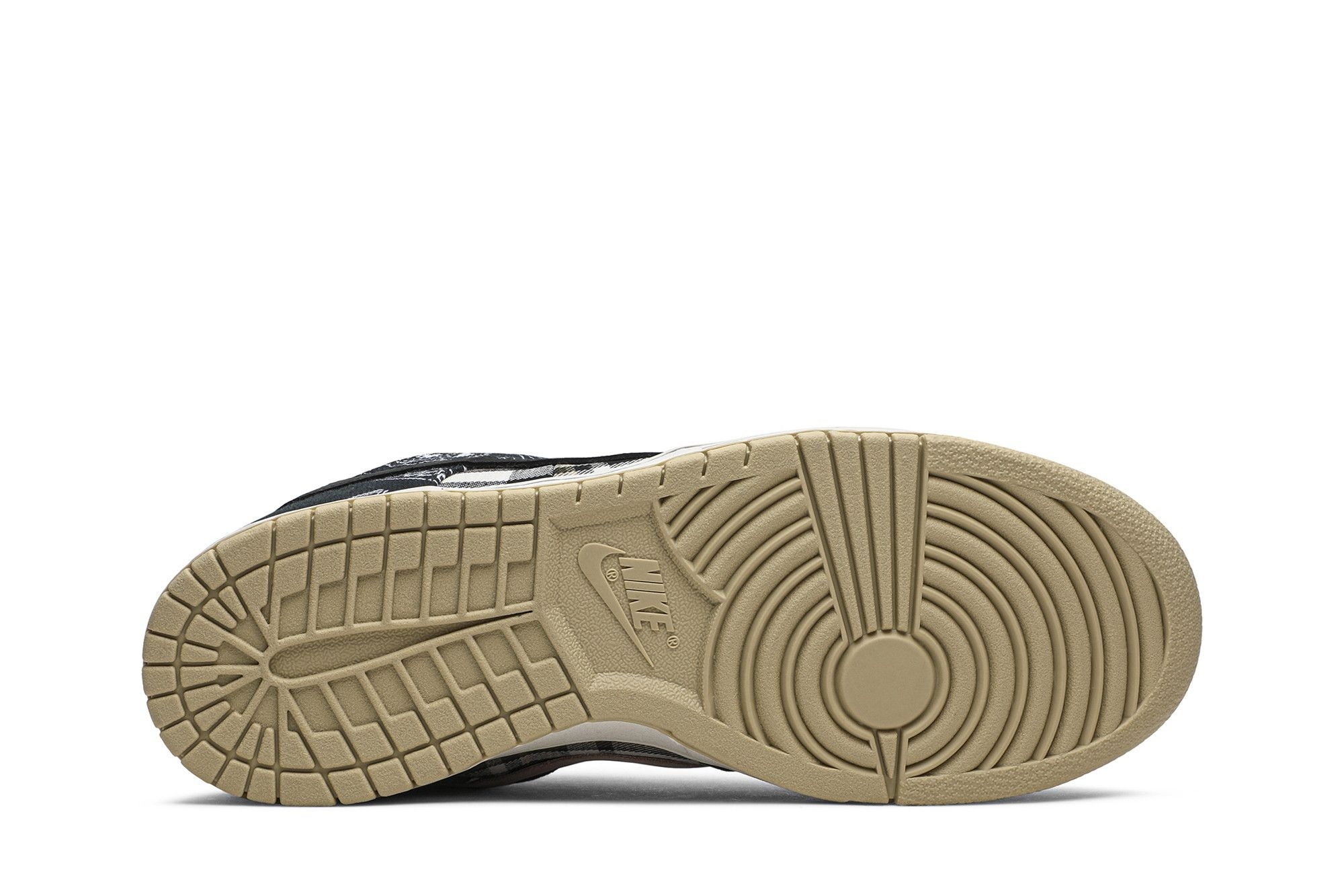 SB Dunk Low Travis Scott Sneakers – CT5053-001 – Black/Black-Parachute Beige-Petra Brown - Image 4