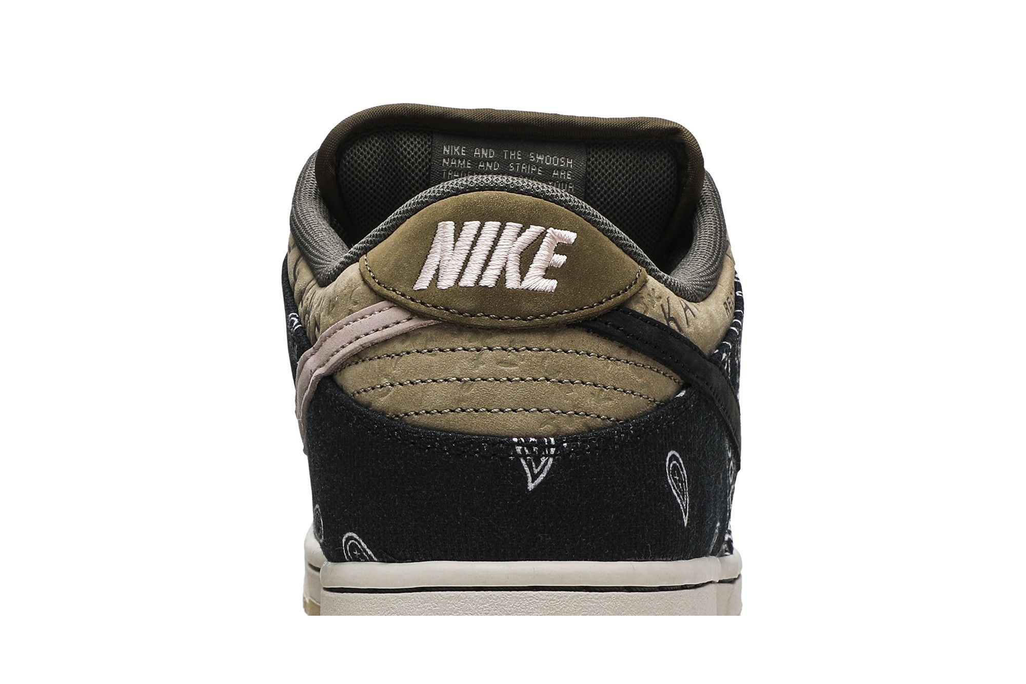SB Dunk Low Travis Scott Sneakers – CT5053-001 – Black/Black-Parachute Beige-Petra Brown - Image 7